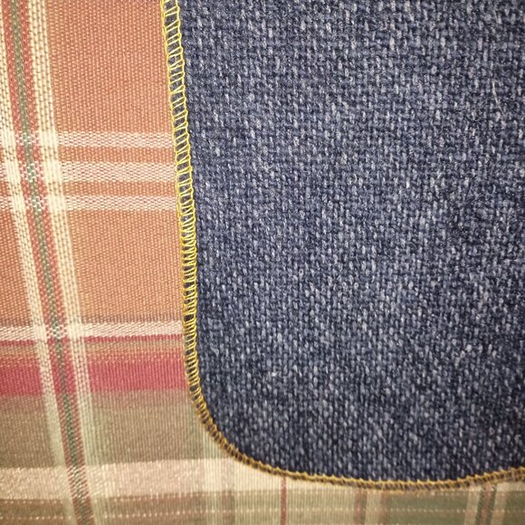 Blue wool throw blanket tweed design - Picture 2 of 3